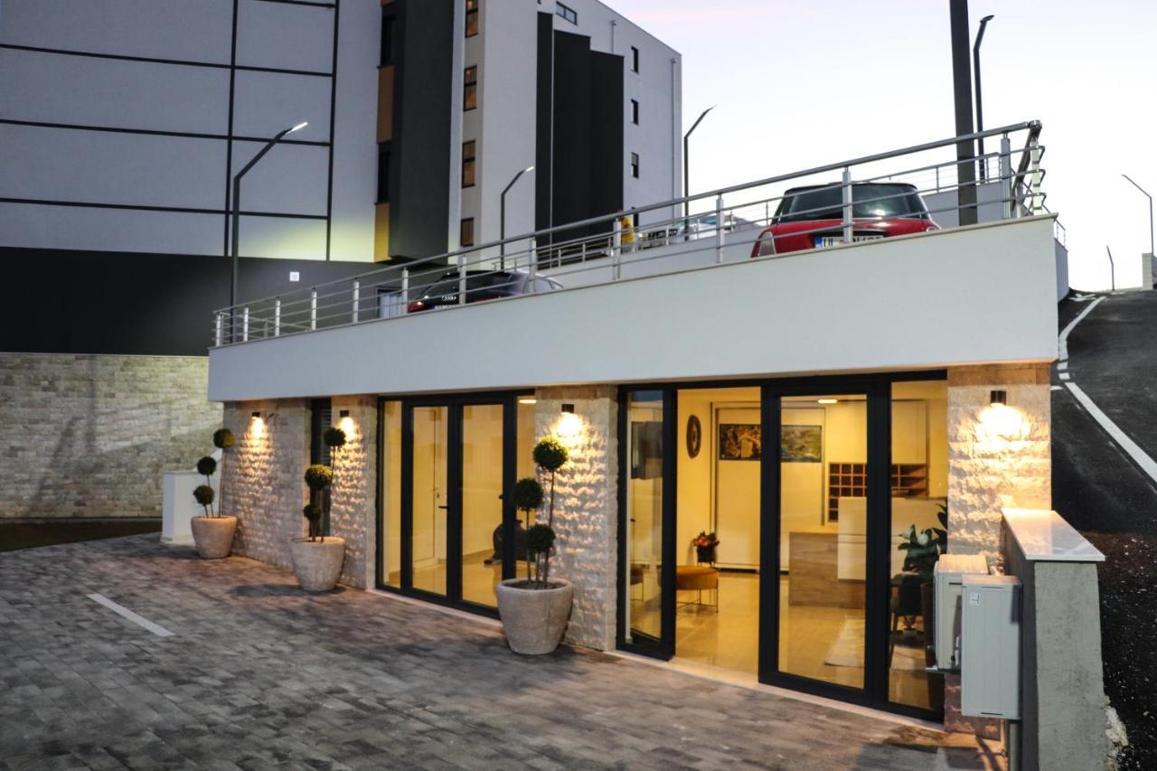 Eagles Apartments & Suites Ulcinj Exterior foto
