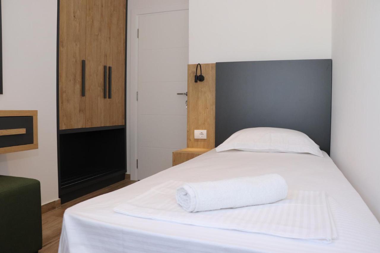 Eagles Apartments & Suites Ulcinj Exterior foto