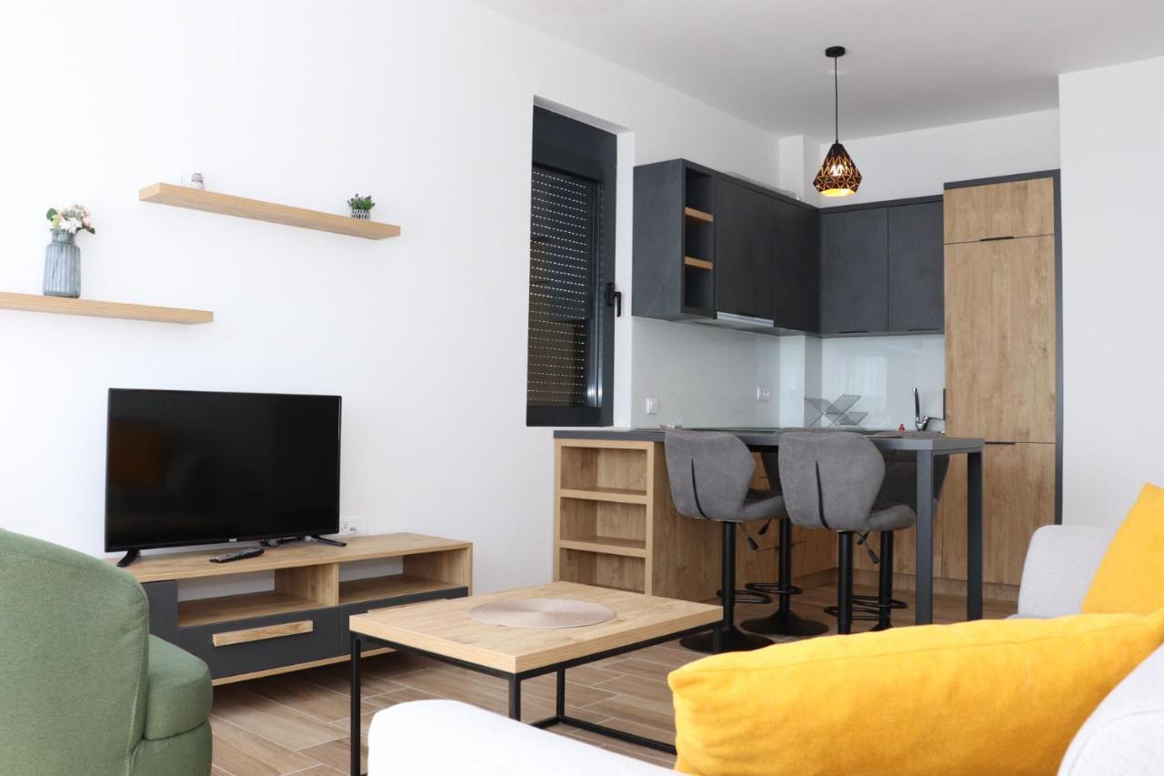 Eagles Apartments & Suites Ulcinj Exterior foto